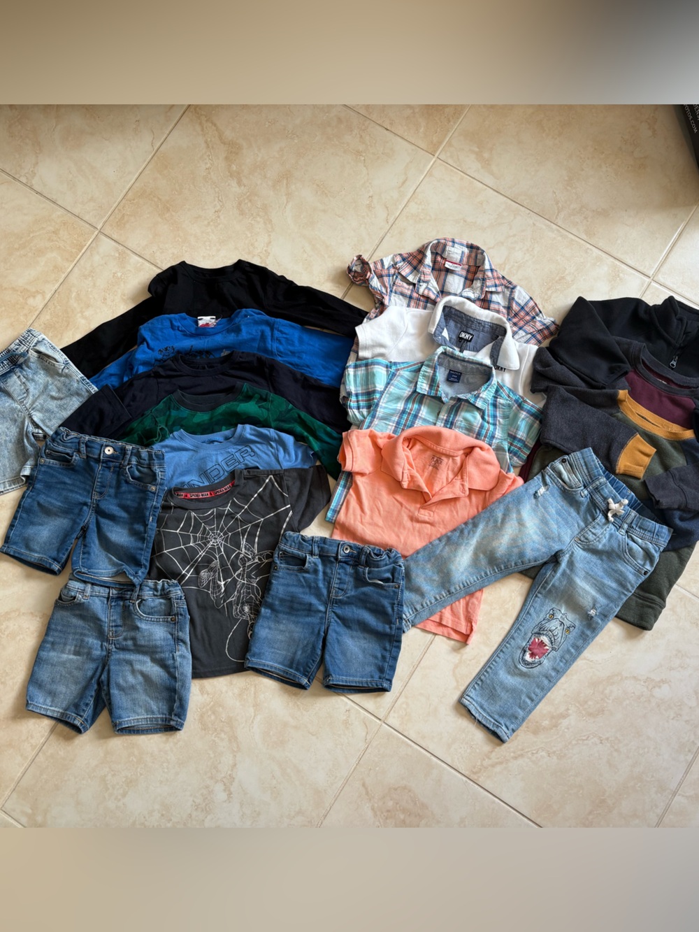 Huge boys clothing lot- 2t